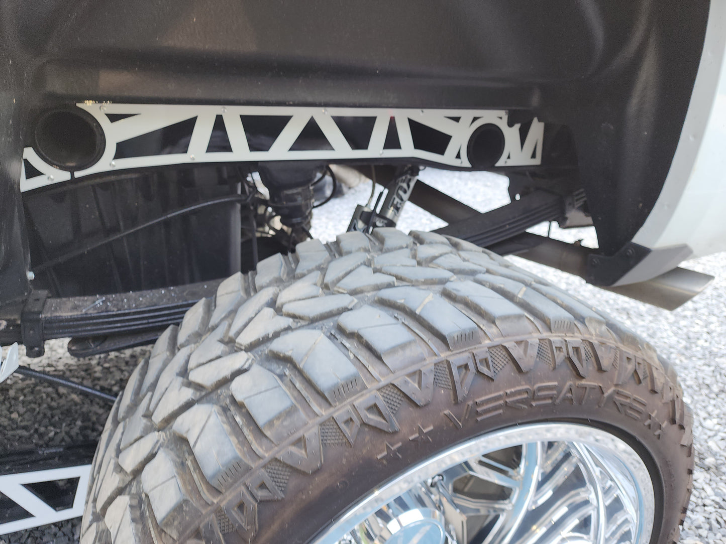 2015-2019 GM 2500 Rear Frame Overlays