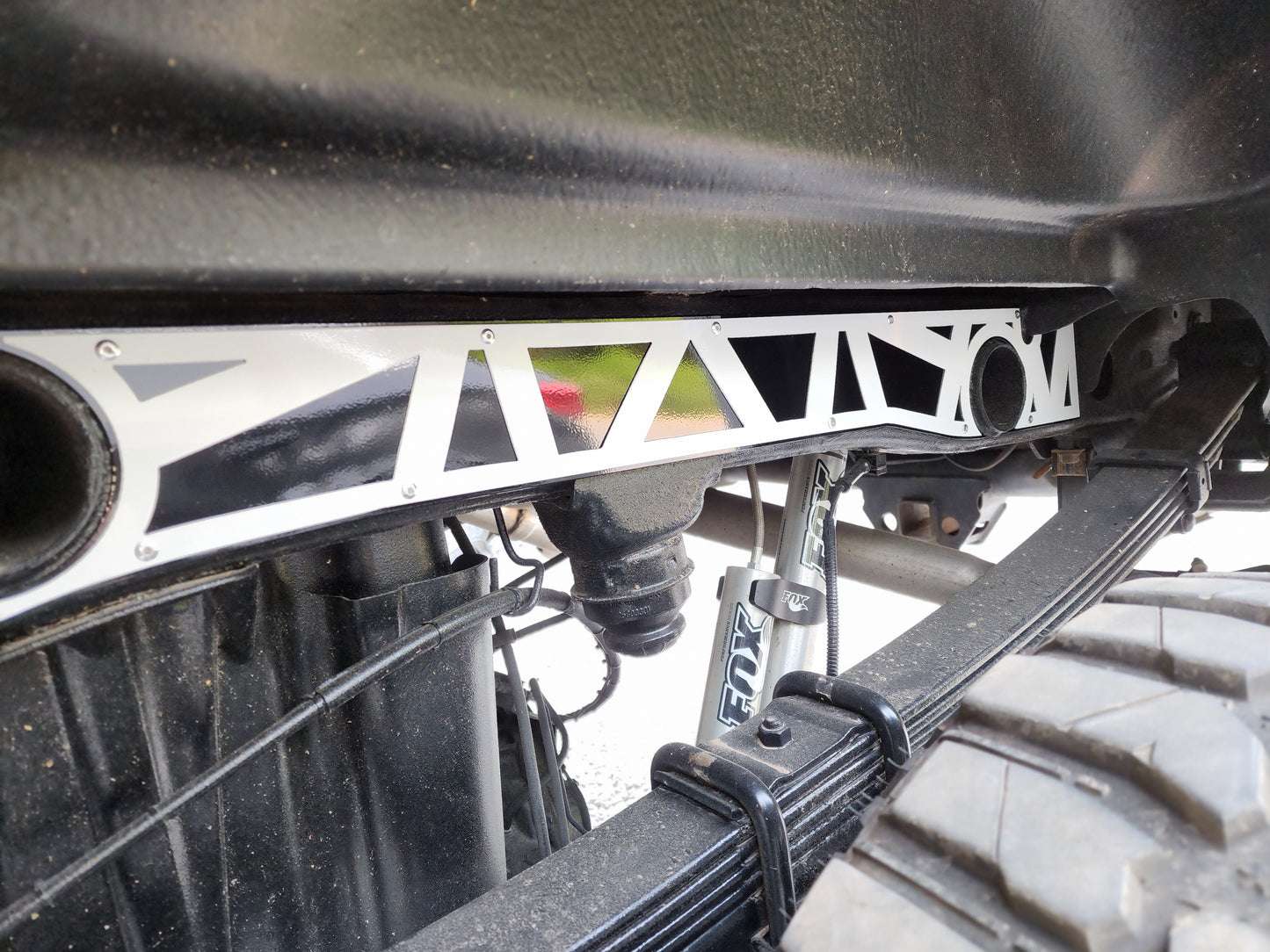 2015-2019 GM 2500 Rear Frame Overlays