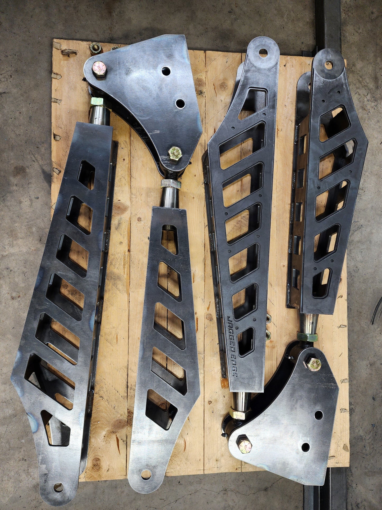 2005+ Superduty Short Arm 4-Link Kit