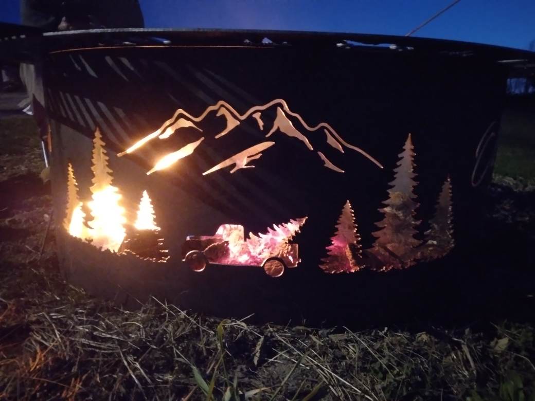 36" Round Firering with 4" Wide Flat Trim Ring